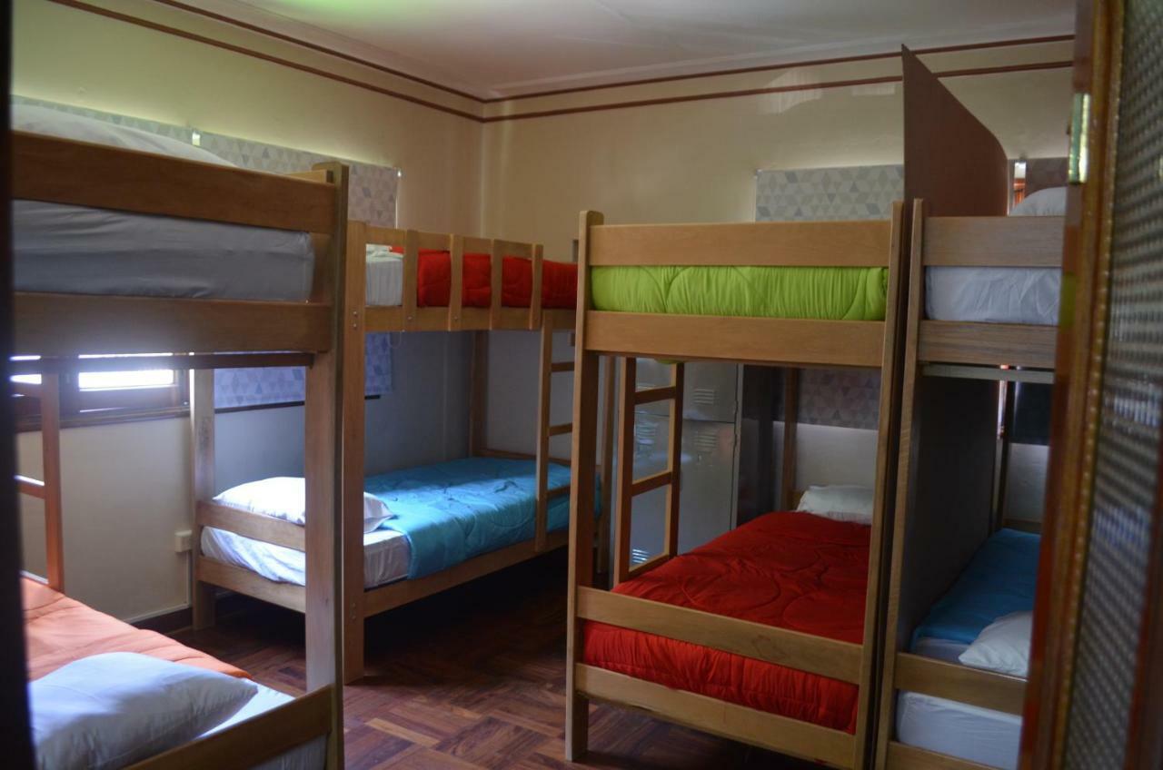 Andes Backpackers Hostel Лима Екстериор снимка
